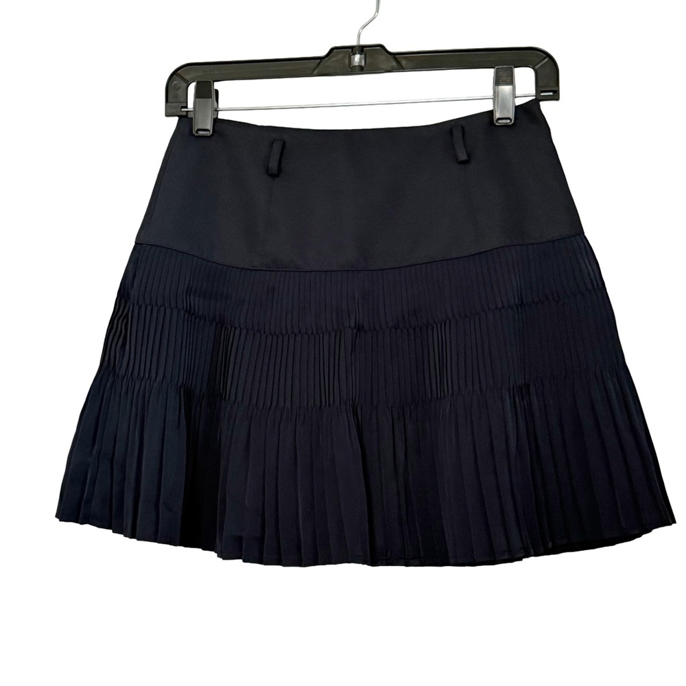 ANCOSTI Navy Blue Pleated A-Line Mini‎ Skirt - Small